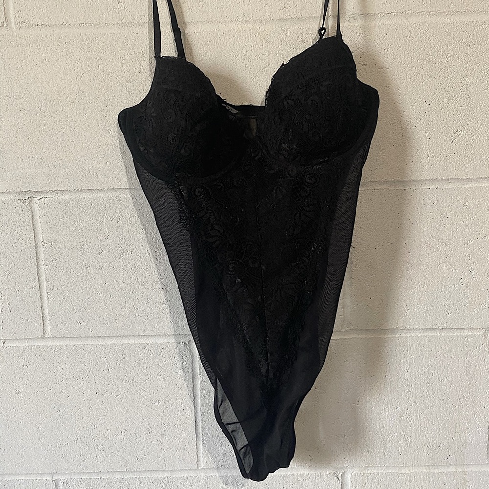 Lace bodysuit